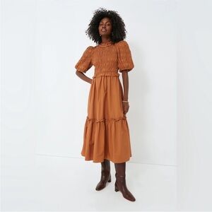MOON RIVER caramel bubble sleeve smocked midi dress